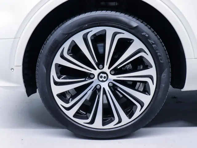 Bentley Bentayga 4.0 V8 - Afbeelding 6