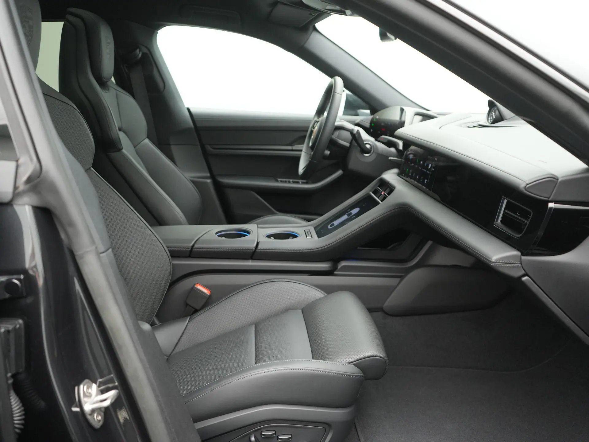 Taycan 4 Cross Turismo