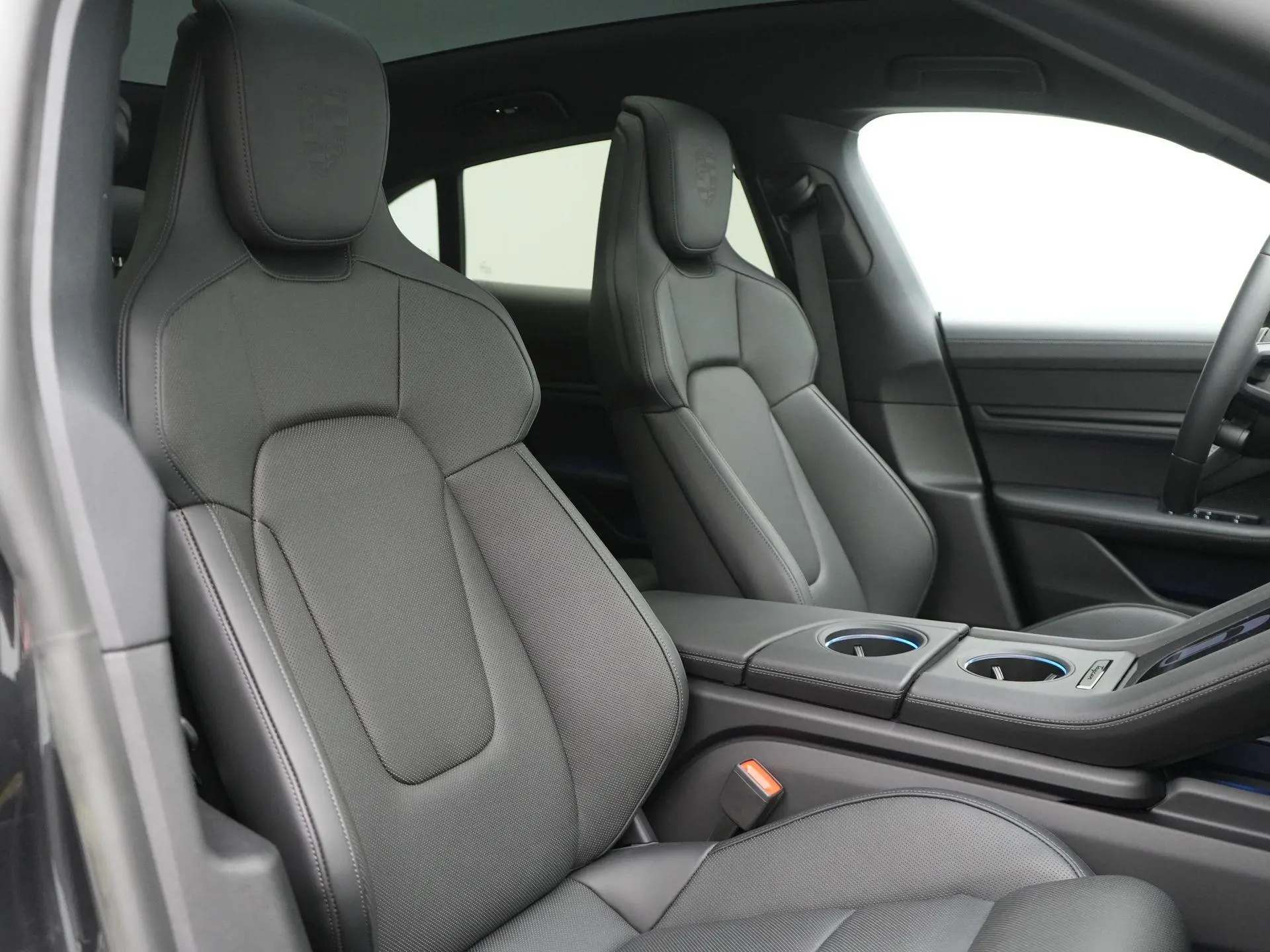Taycan 4 Cross Turismo