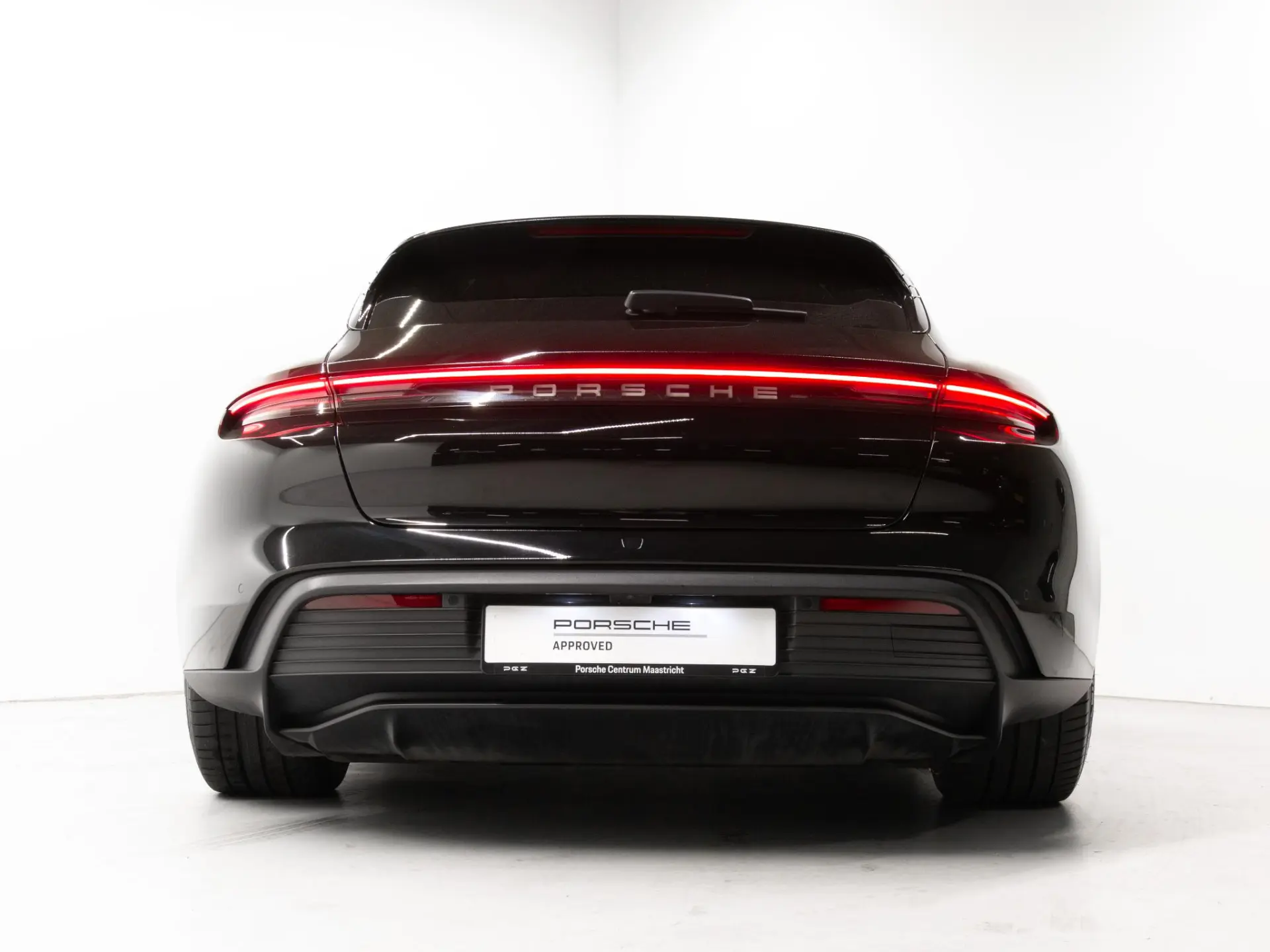 Taycan Sport Turismo Performance Accu Plus