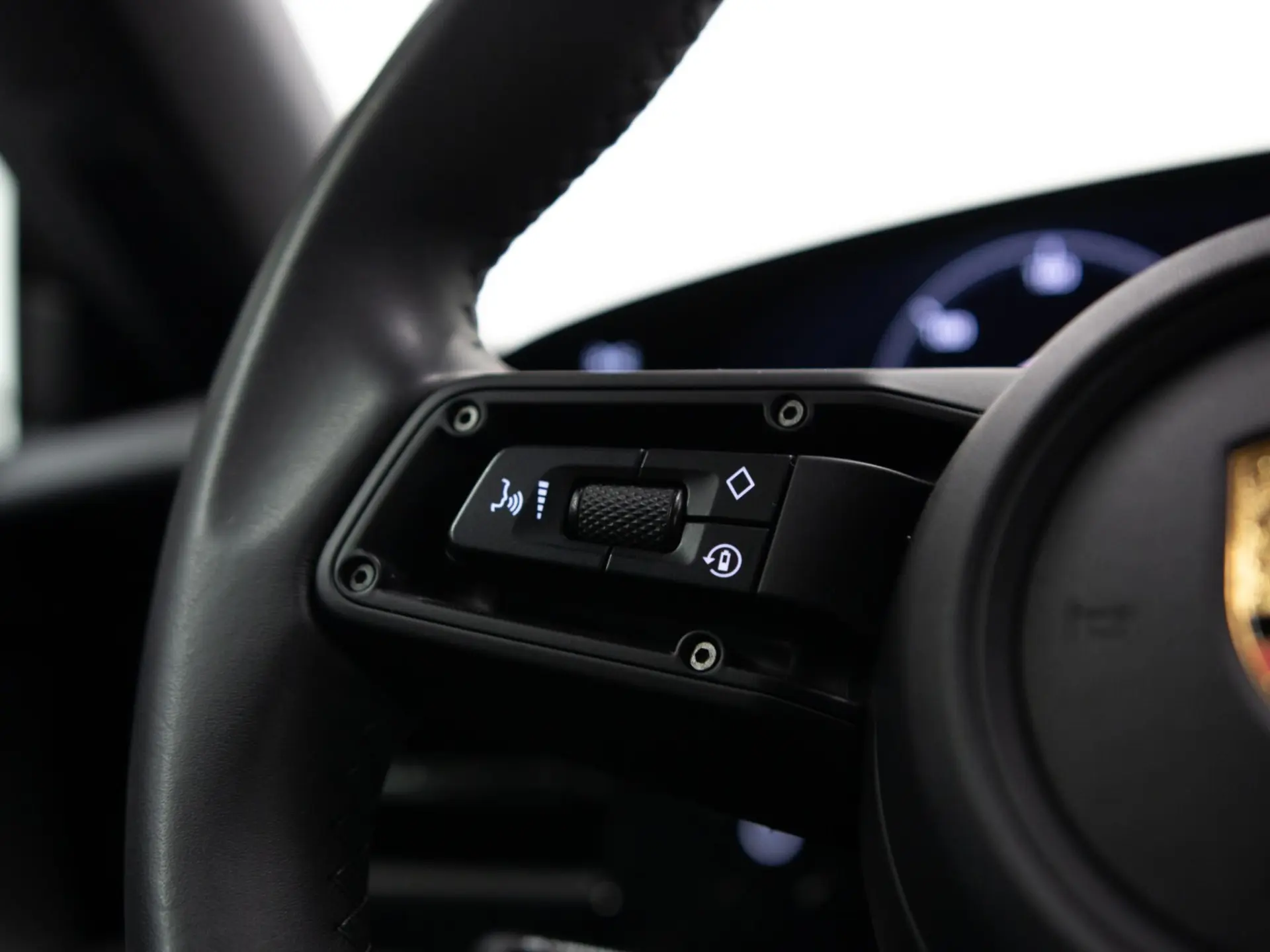 Taycan Sport Turismo Performance Accu Plus