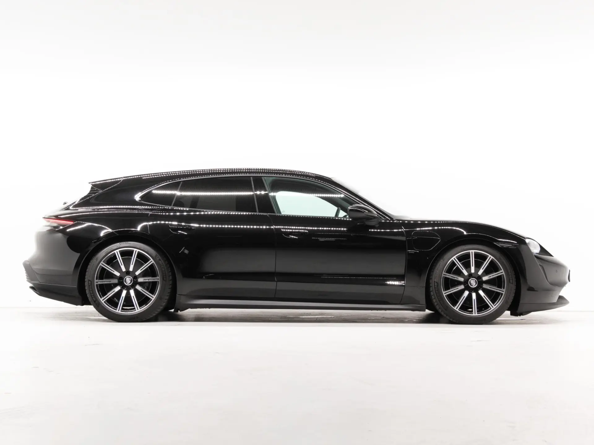 Taycan Sport Turismo Performance Accu Plus