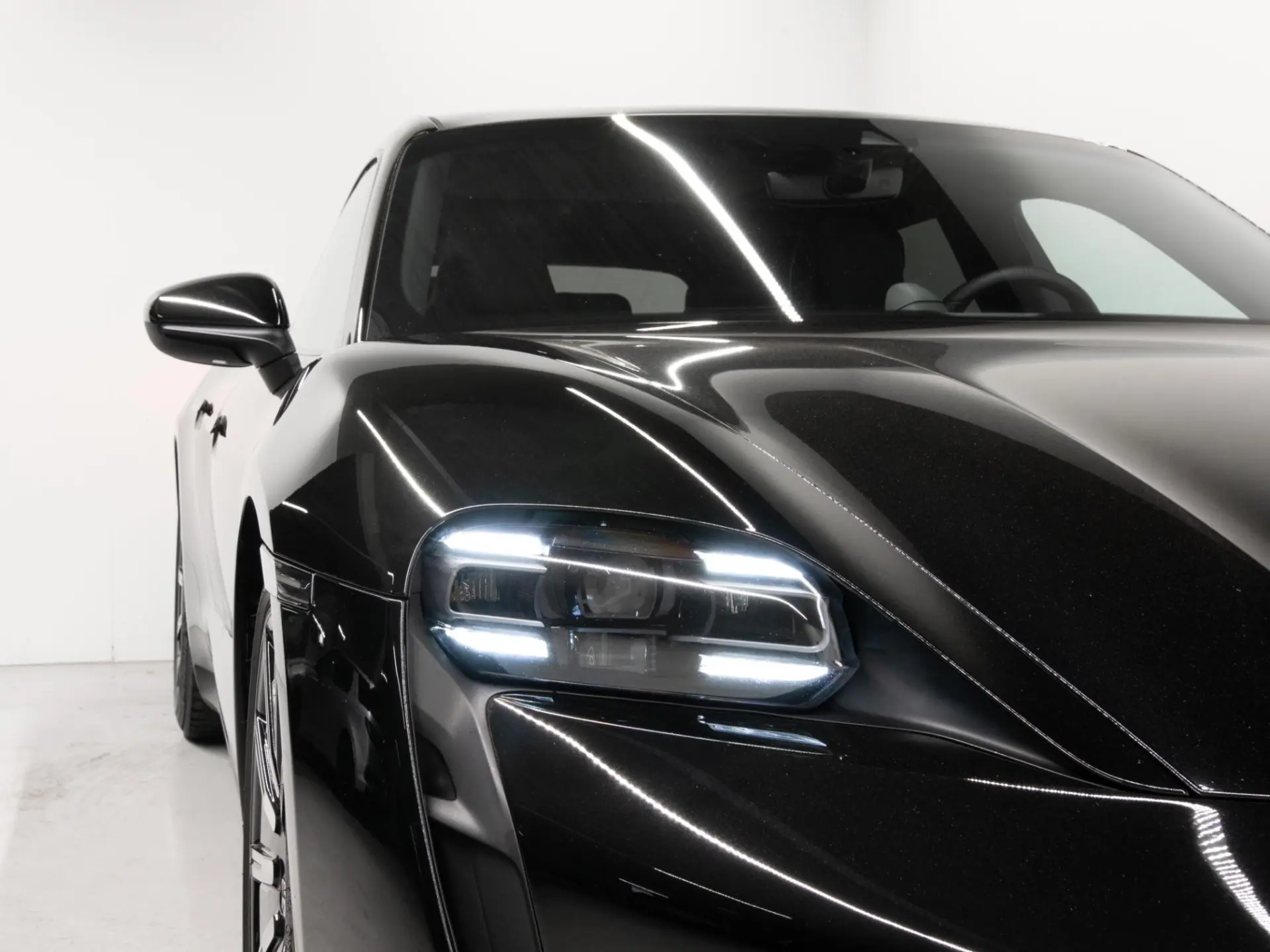 Taycan Sport Turismo Performance Accu Plus