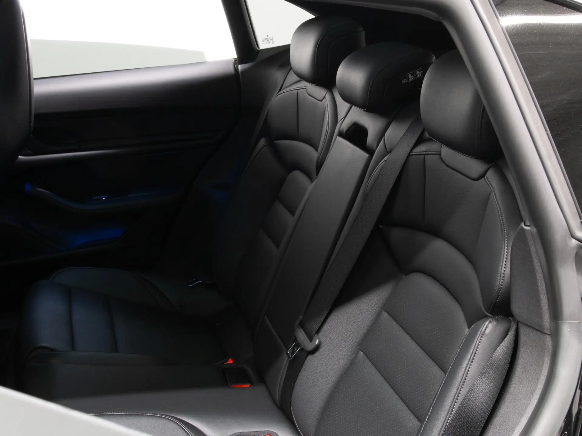 Taycan Sport Turismo Performance Accu Plus