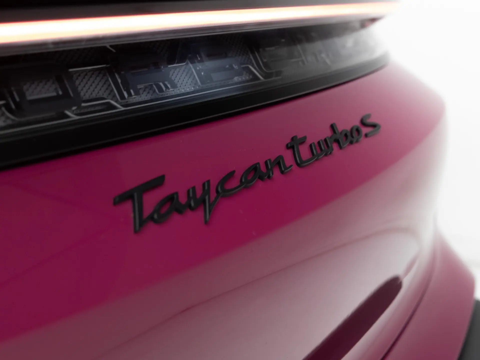 Taycan Turbo S Sport Turismo