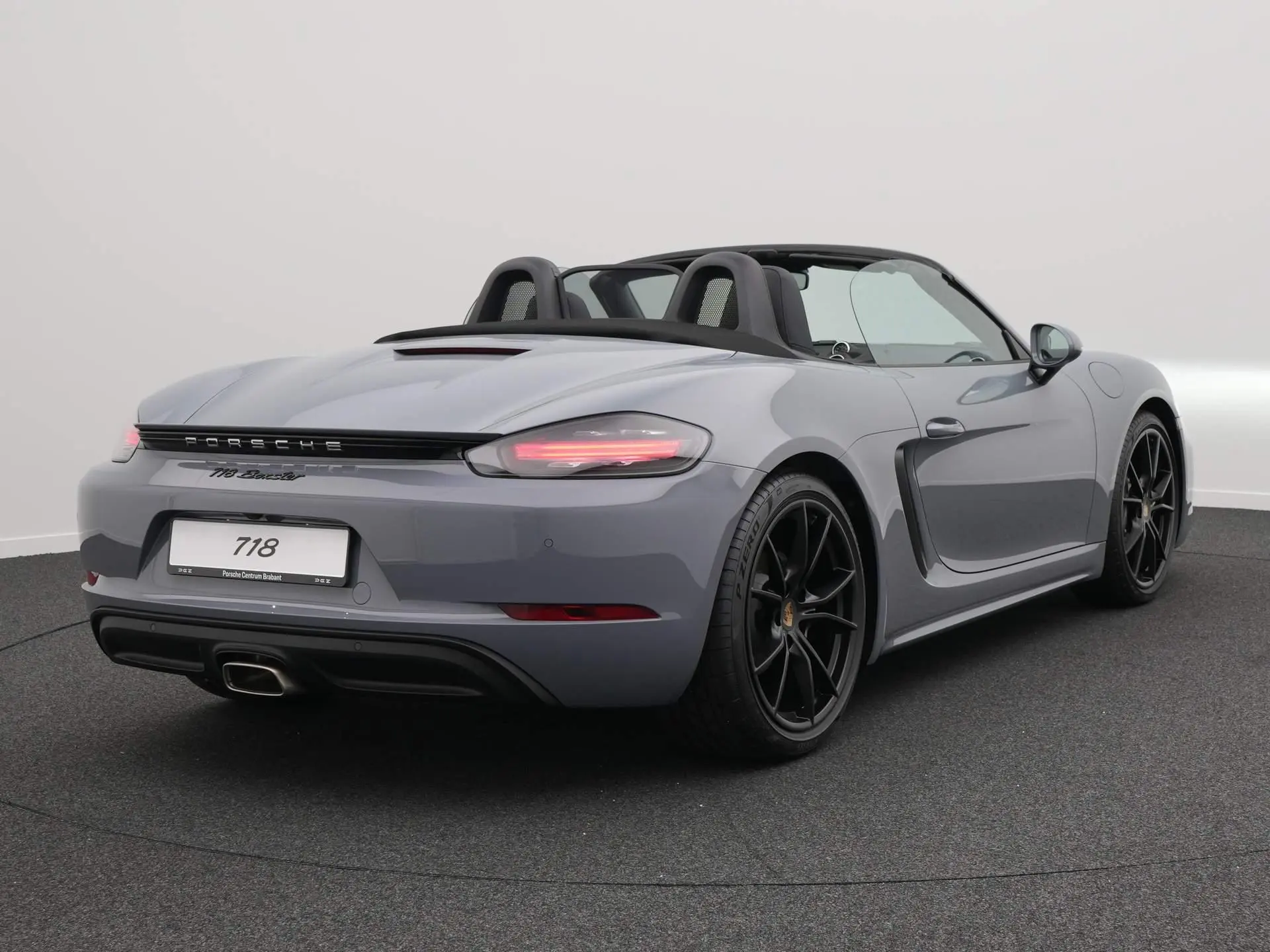 718 Boxster