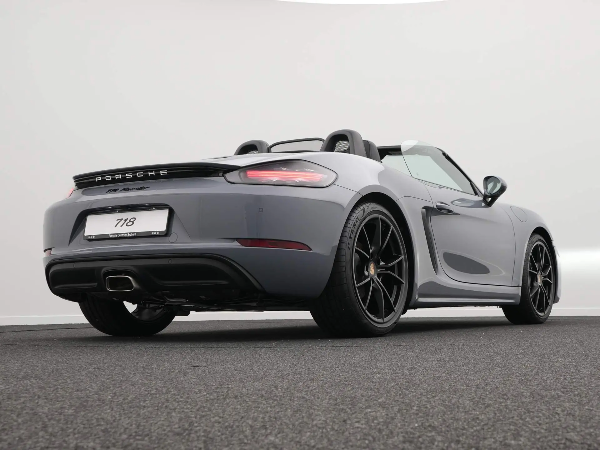 718 Boxster