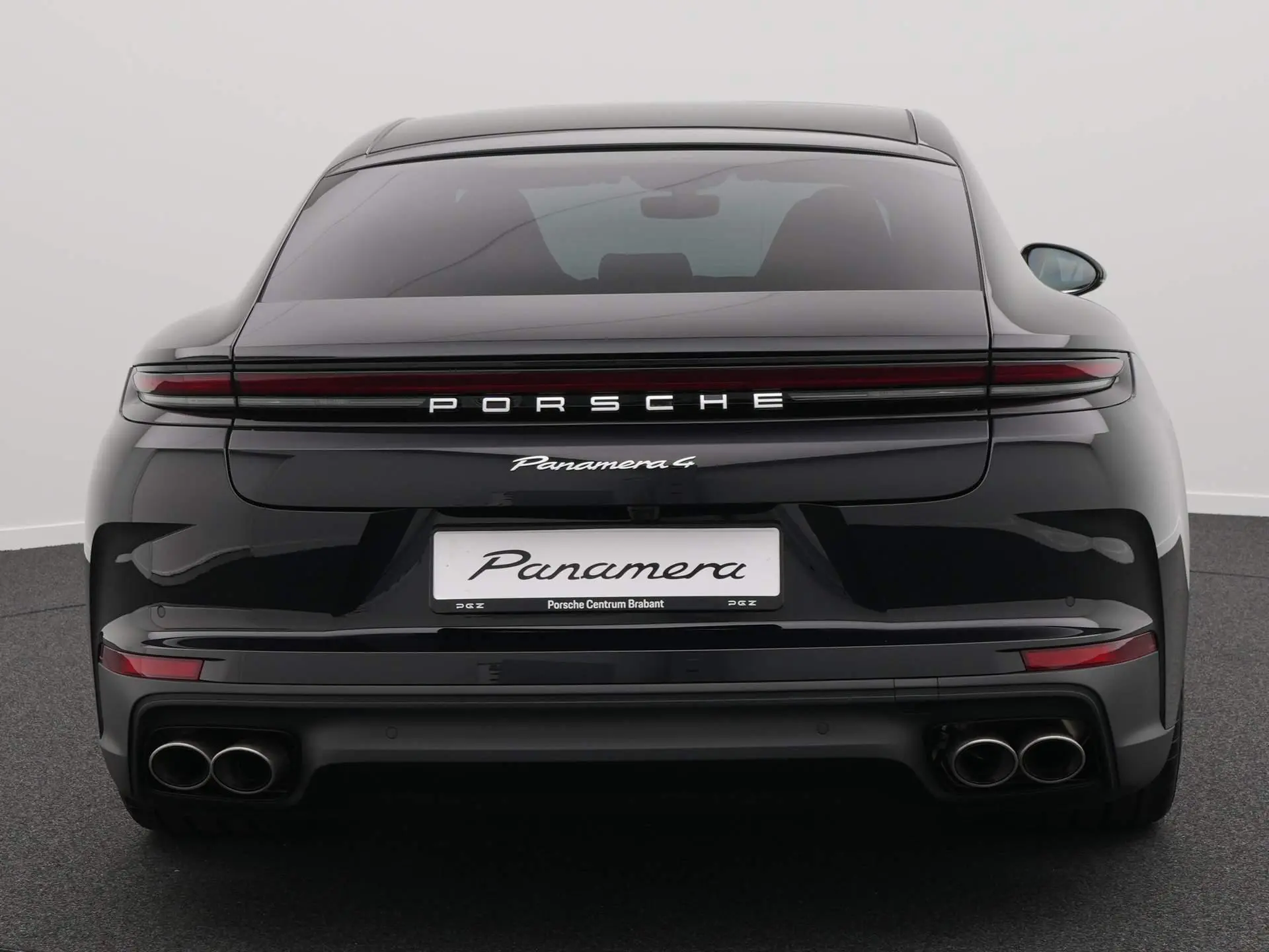 Panamera 4