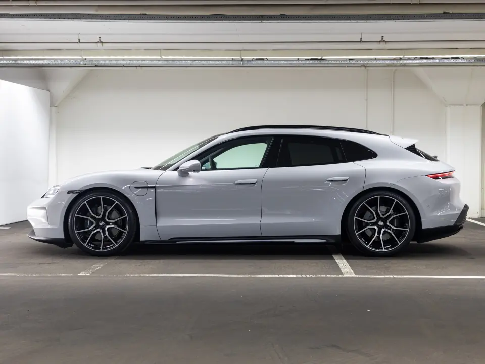 Porsche Taycan Sport Turismo