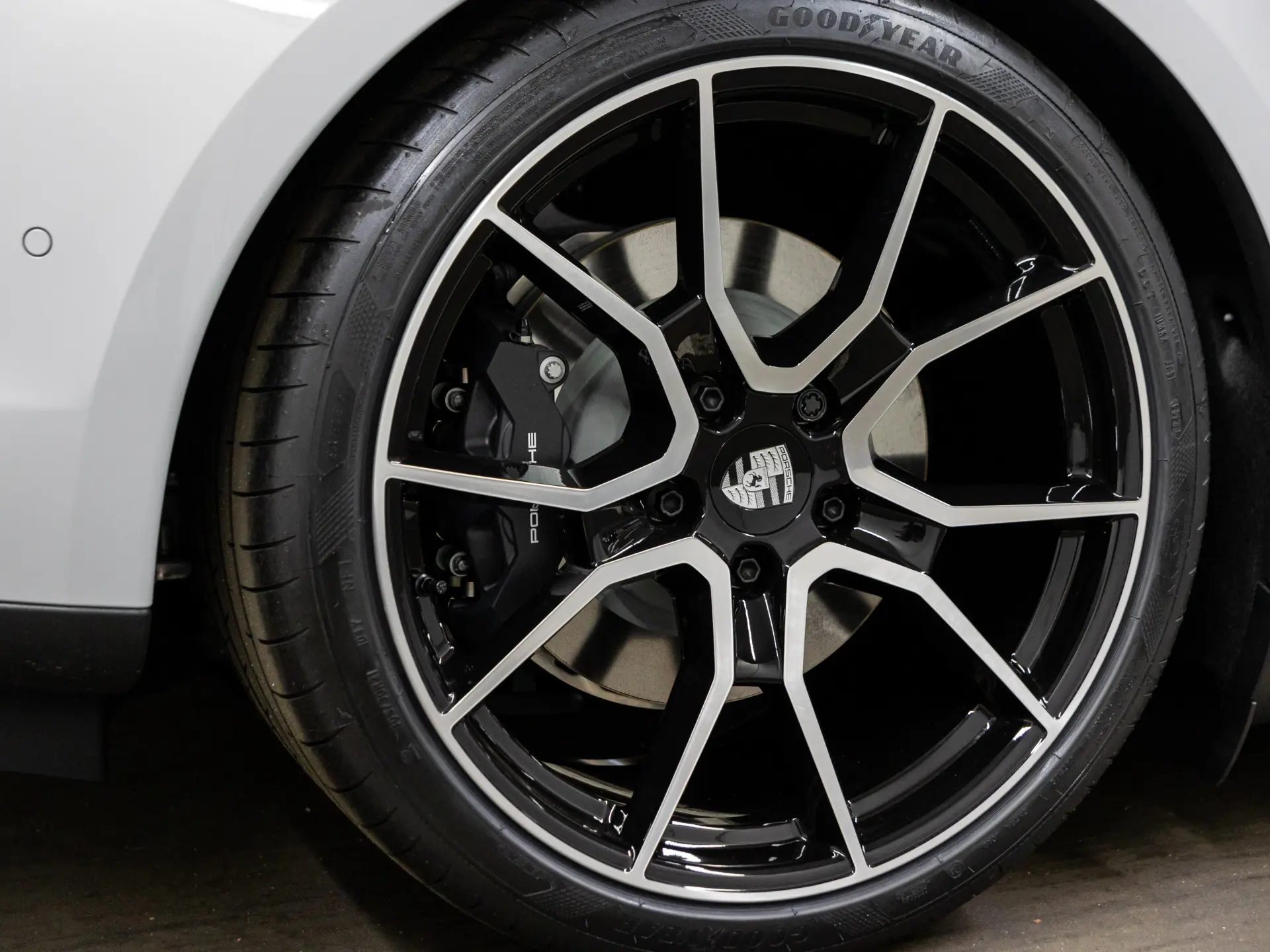 Taycan Sport Turismo