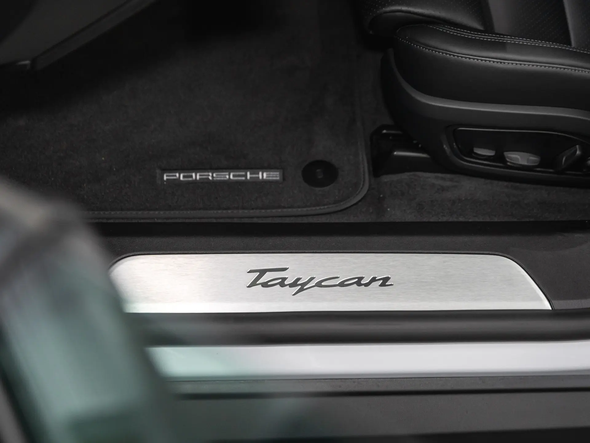 Taycan Sport Turismo