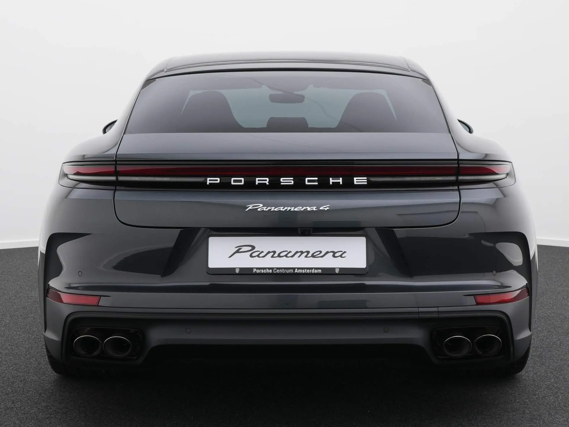 Panamera 4