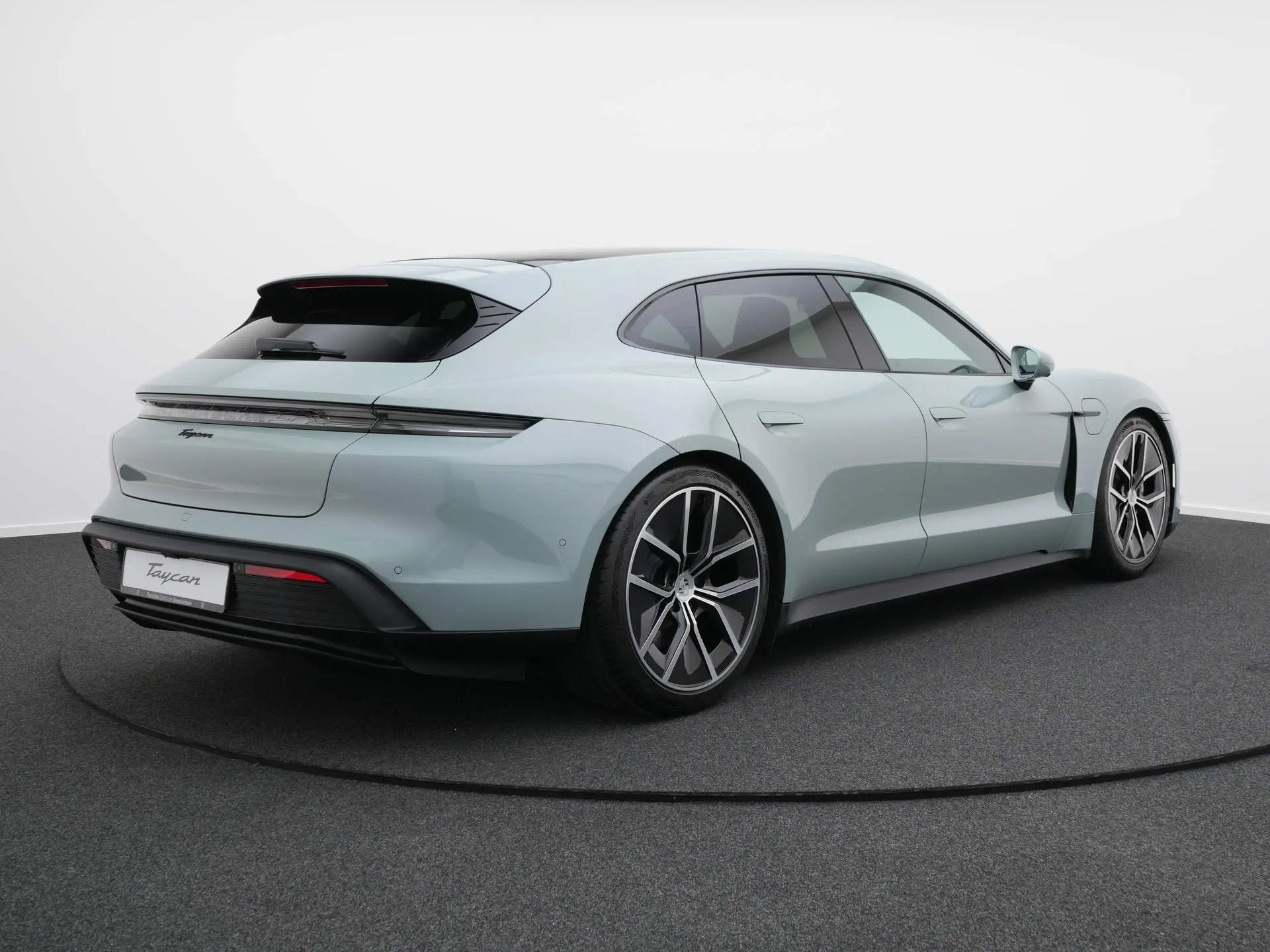 Taycan Sport Tursimo
