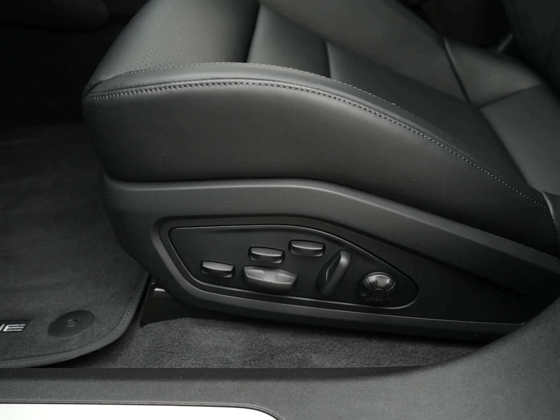 Taycan Sport Tursimo