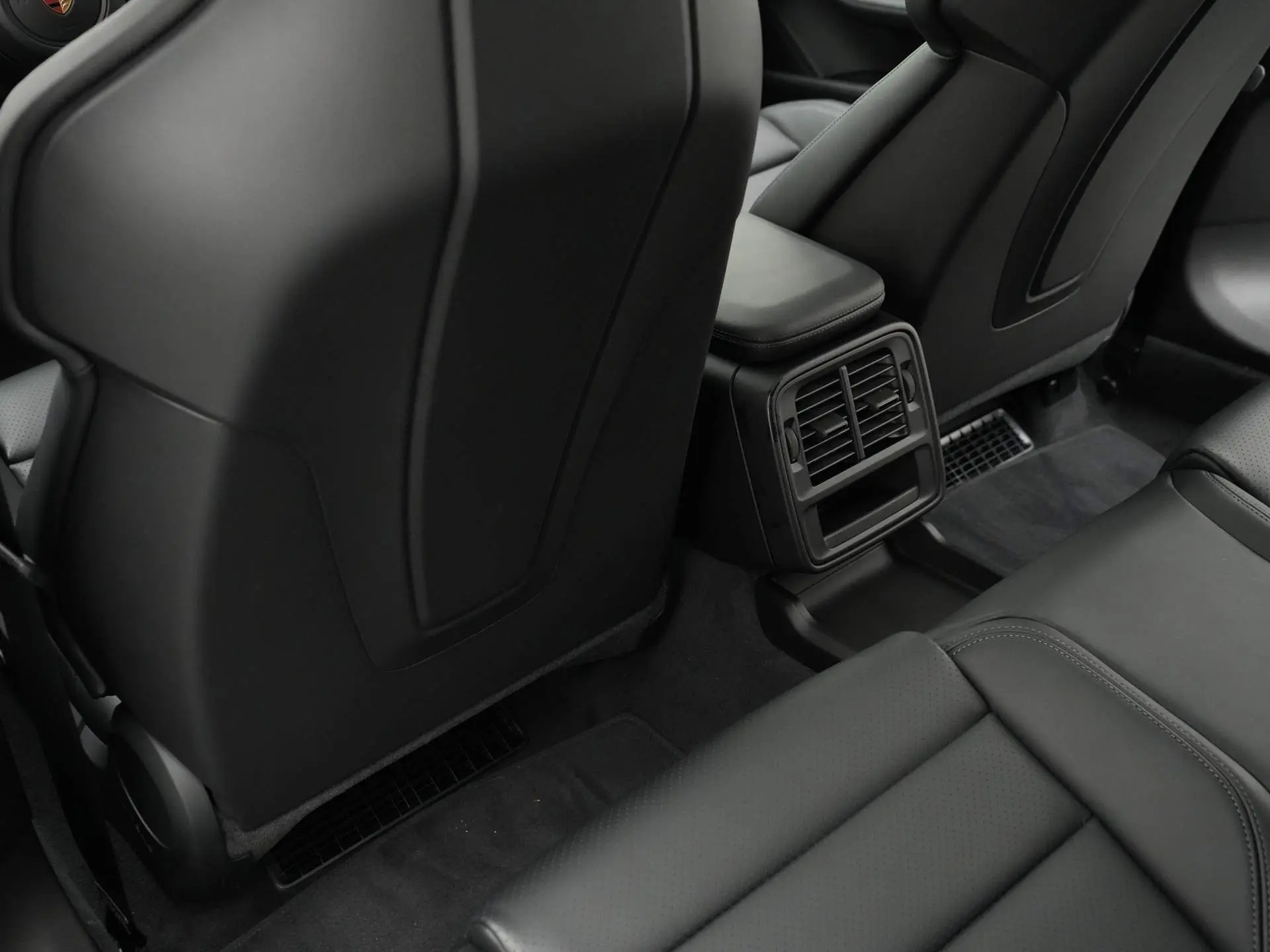 Taycan Sport Tursimo