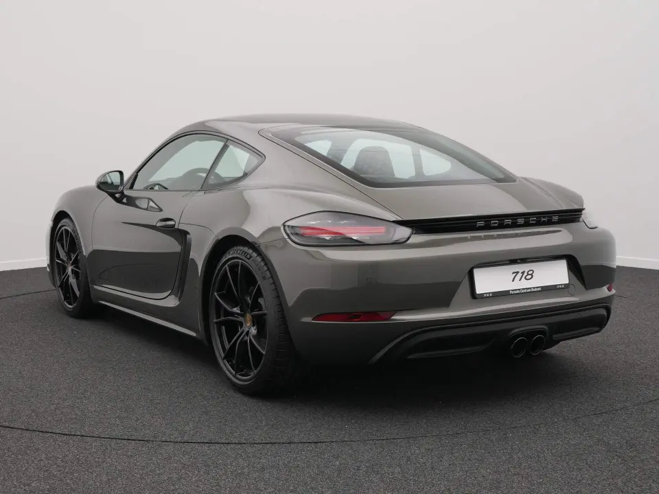 Porsche 718 Cayman