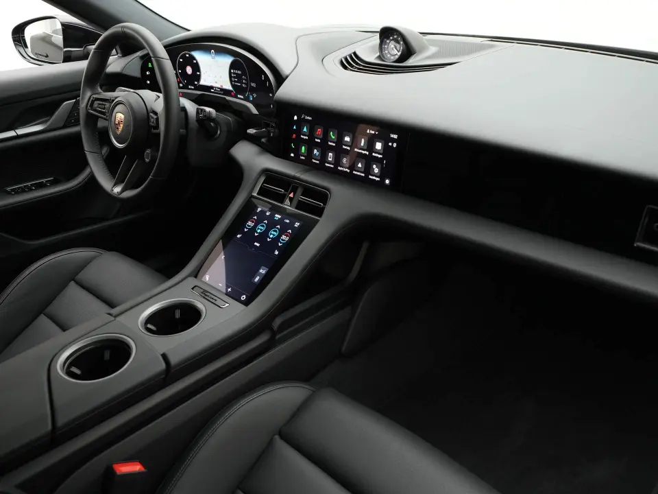 Taycan 4 Cross Turismo