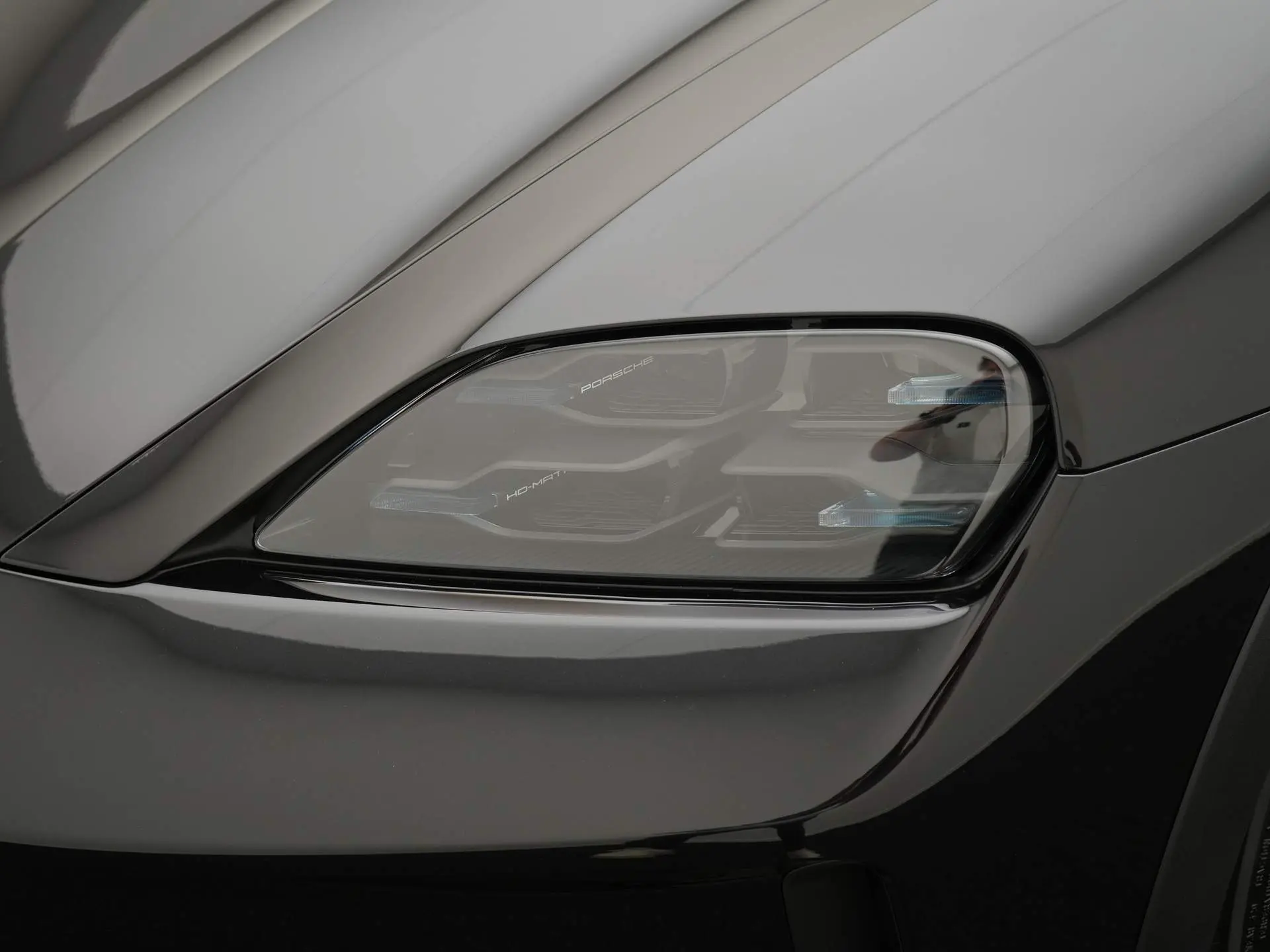 Taycan 4 Cross Turismo