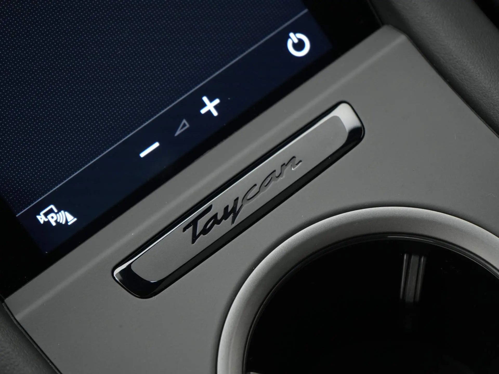 Taycan 4 Cross Turismo