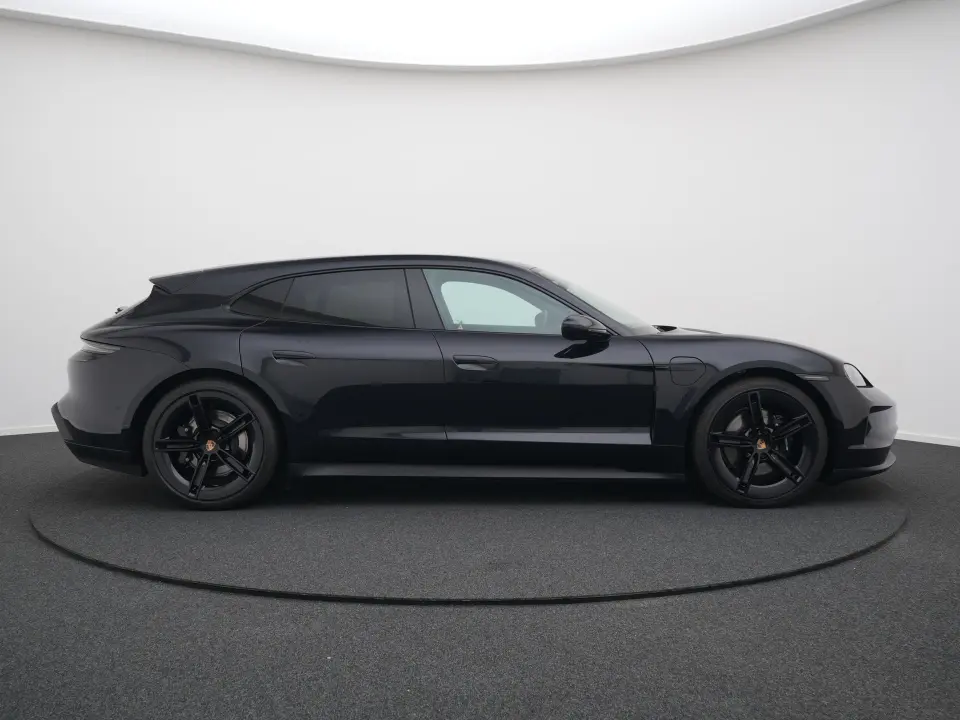 Porsche Taycan Sport Tursimo