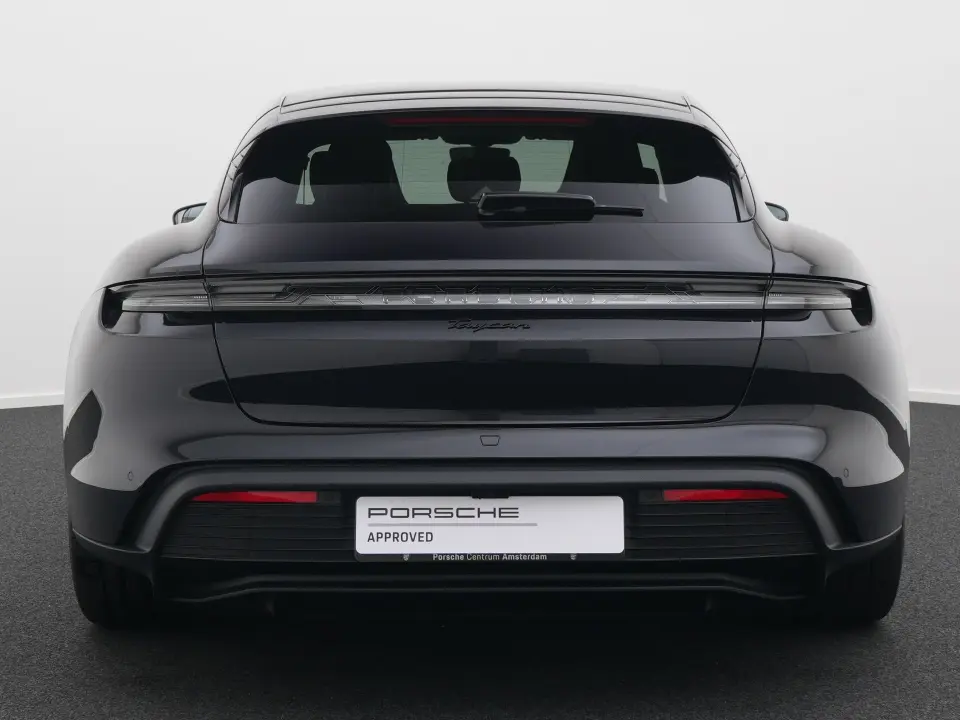 Taycan Sport Tursimo