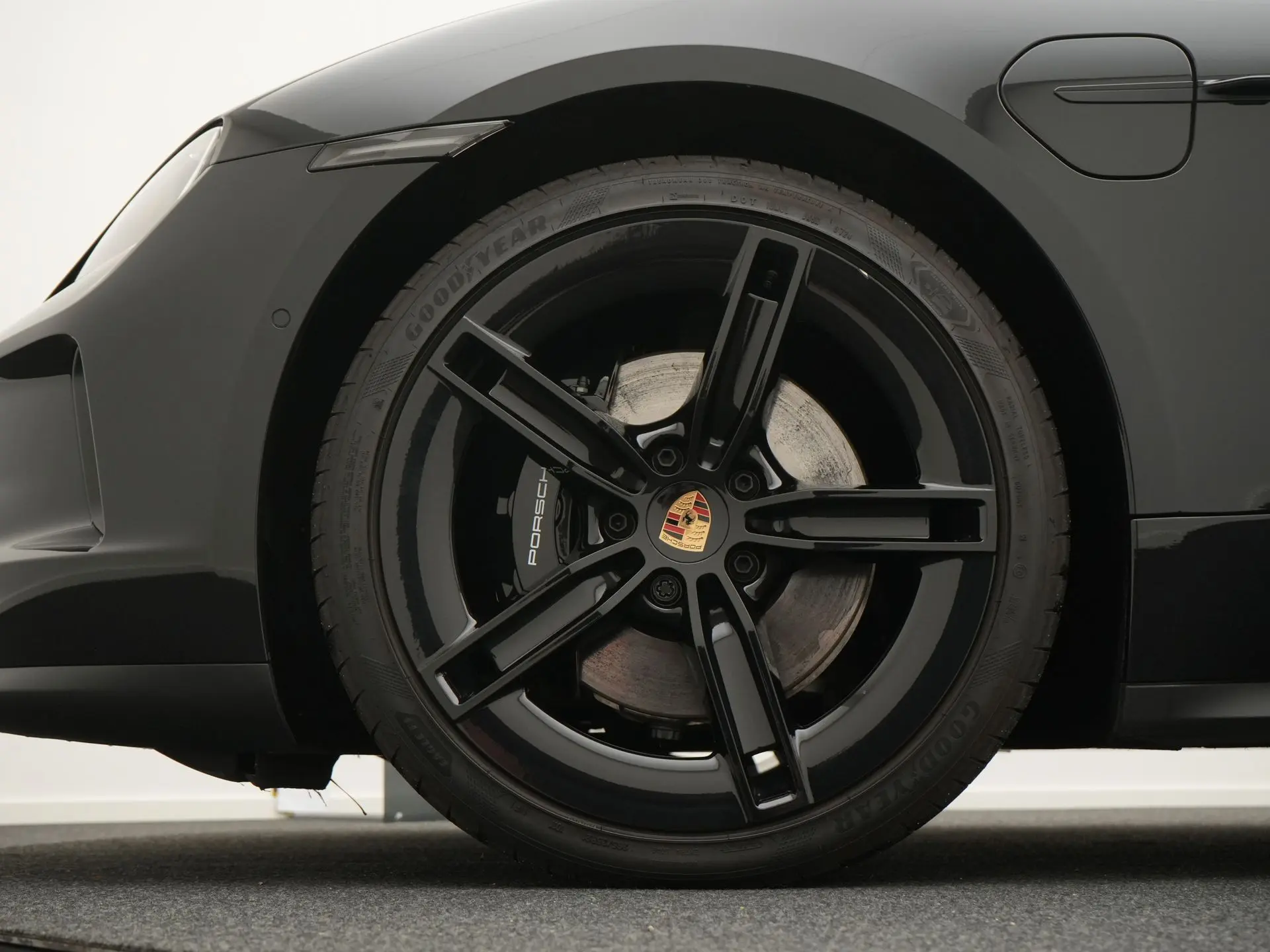 Taycan Sport Tursimo