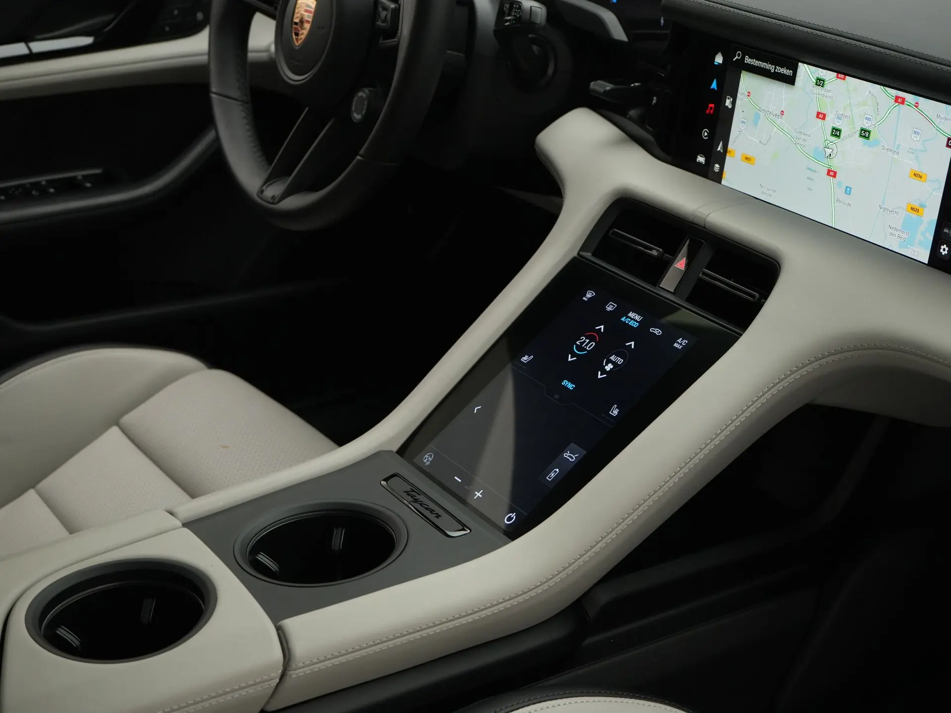 Taycan Sport Tursimo