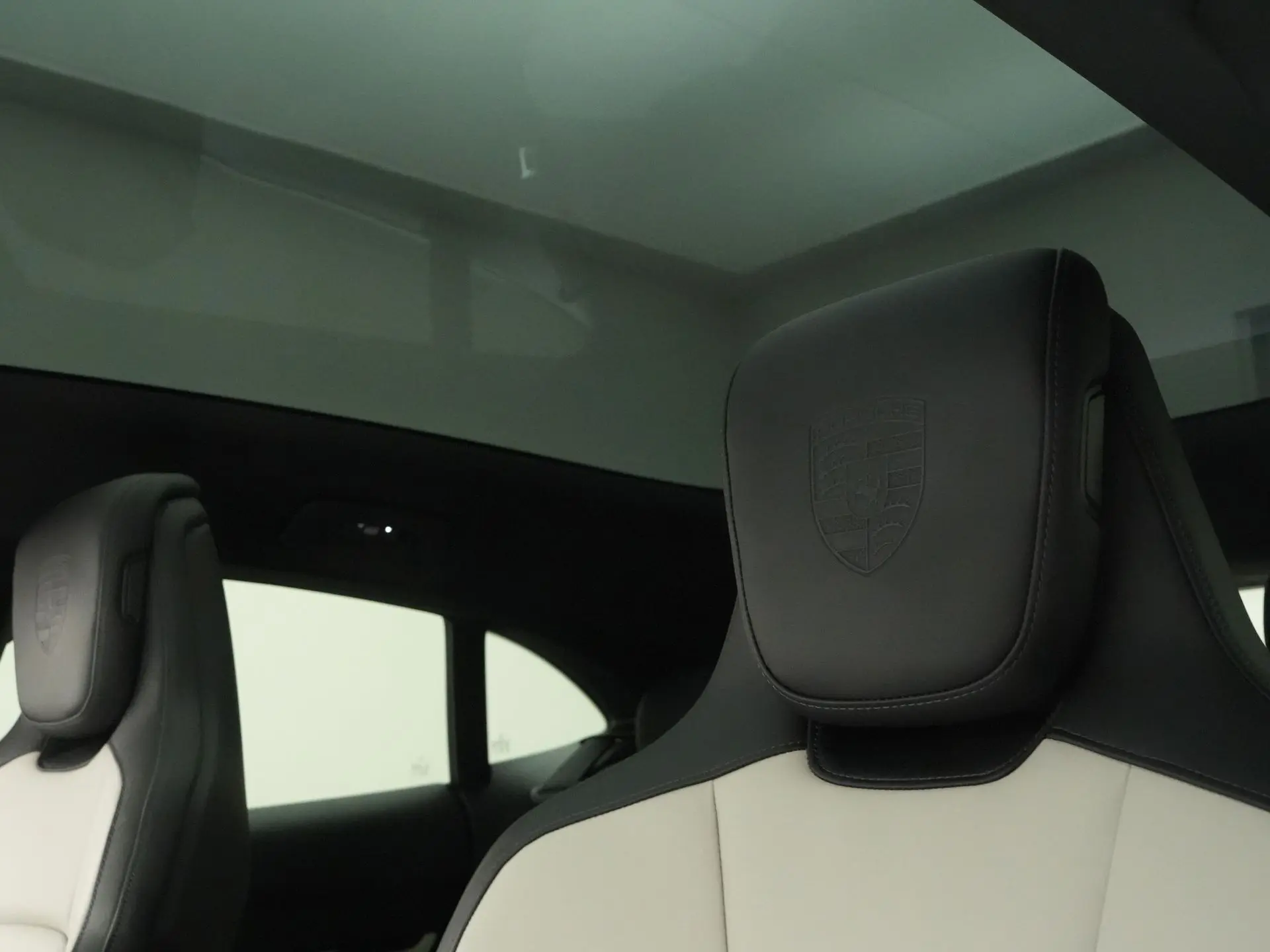 Taycan Sport Tursimo