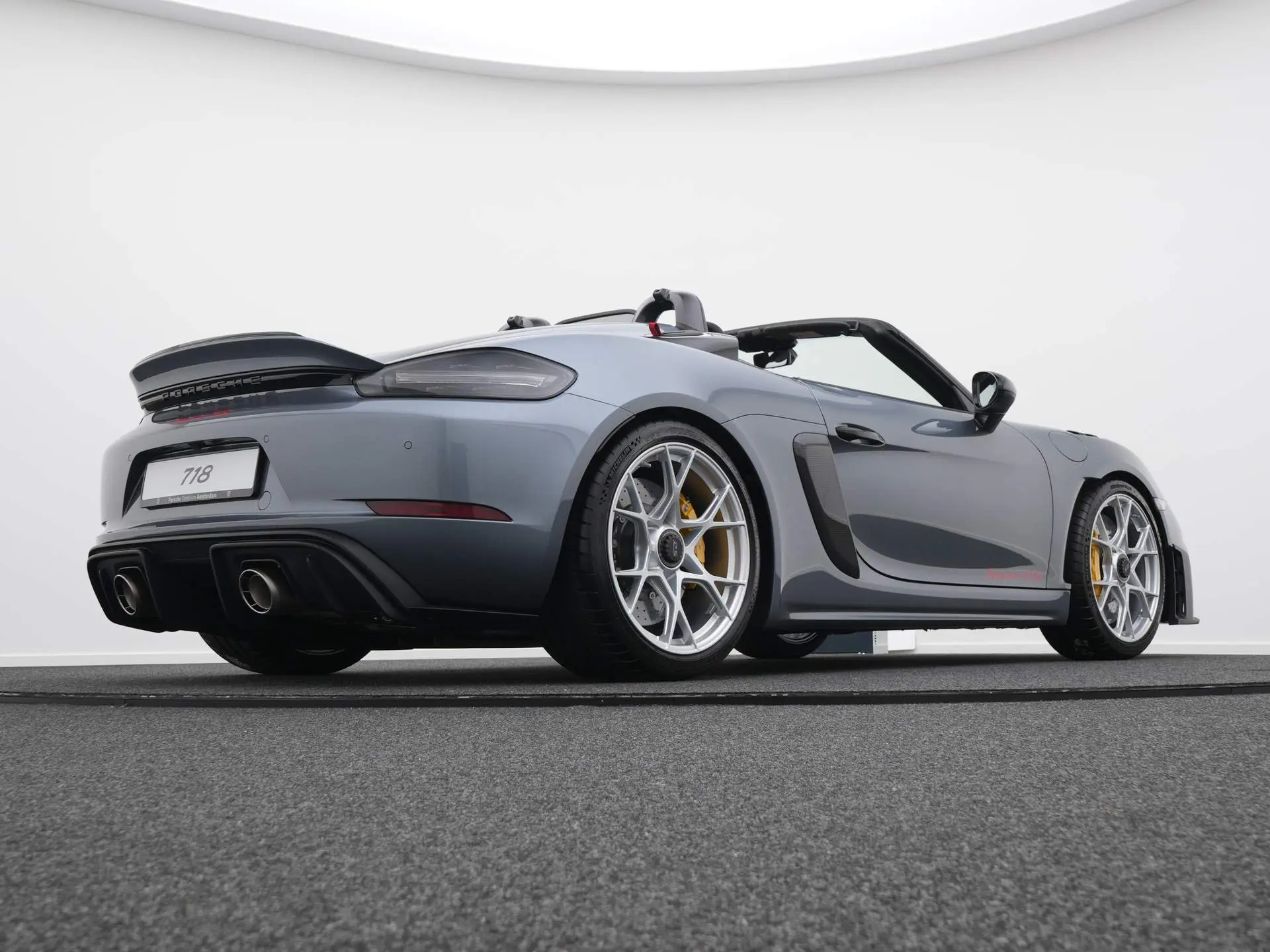 718 Spyder RS