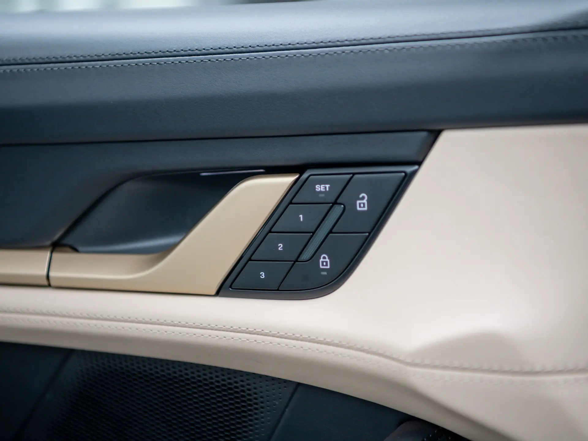 Taycan 4 Cross Turismo