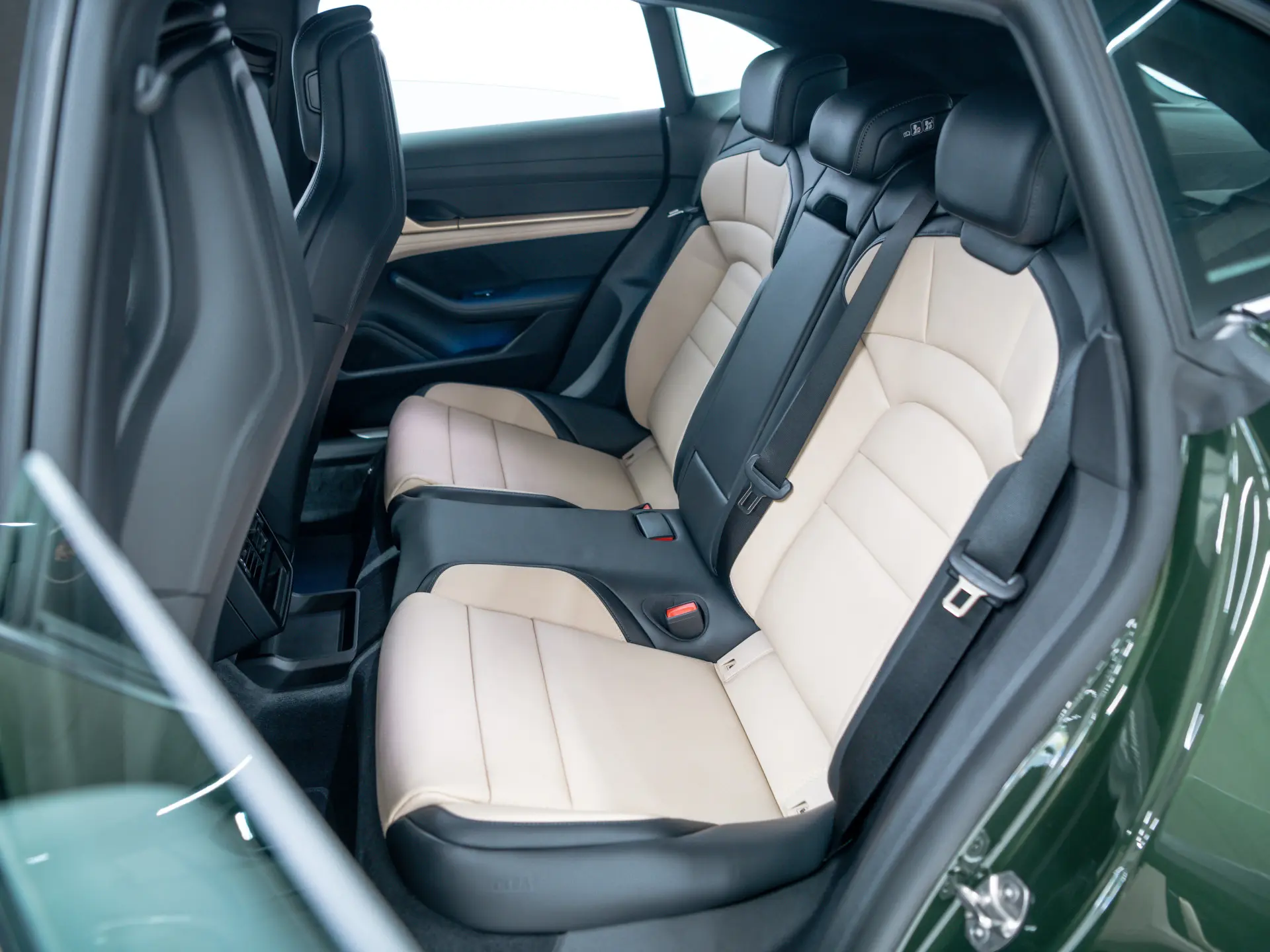 Taycan 4 Cross Turismo