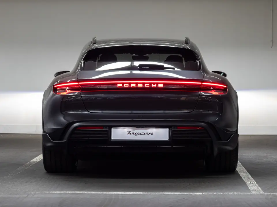 Taycan 4 Cross Turismo
