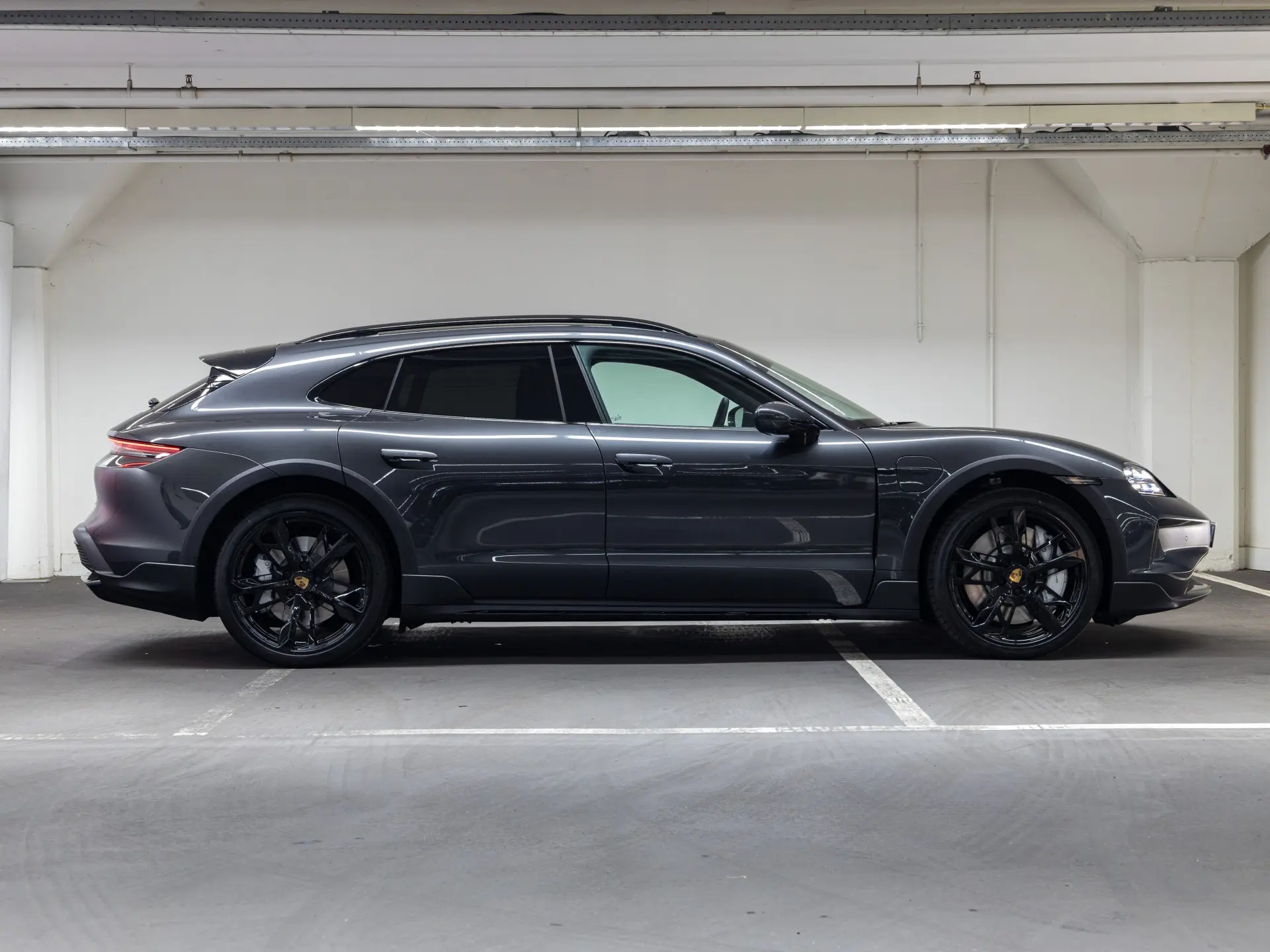 Taycan 4 Cross Turismo