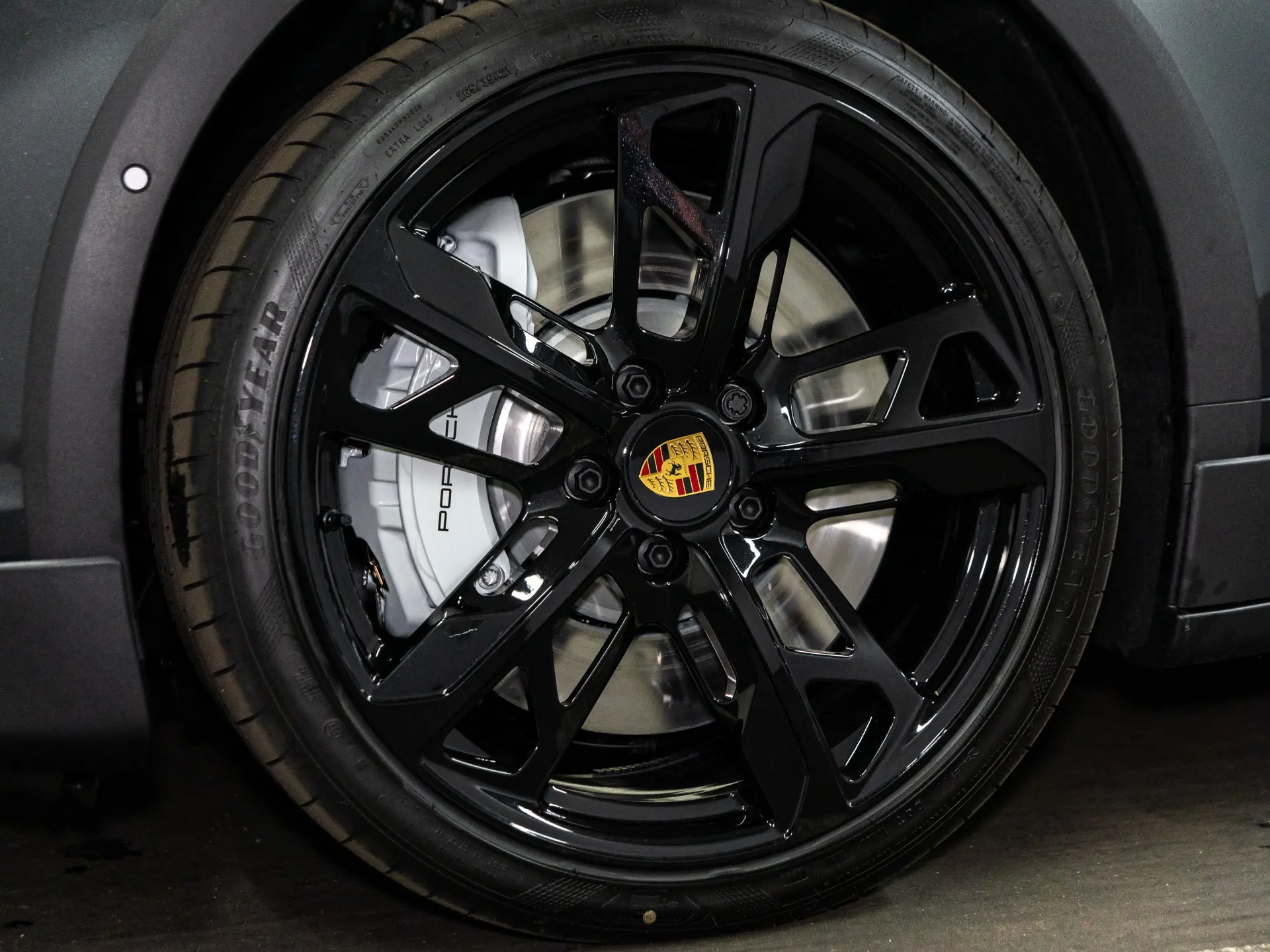 Taycan 4 Cross Turismo