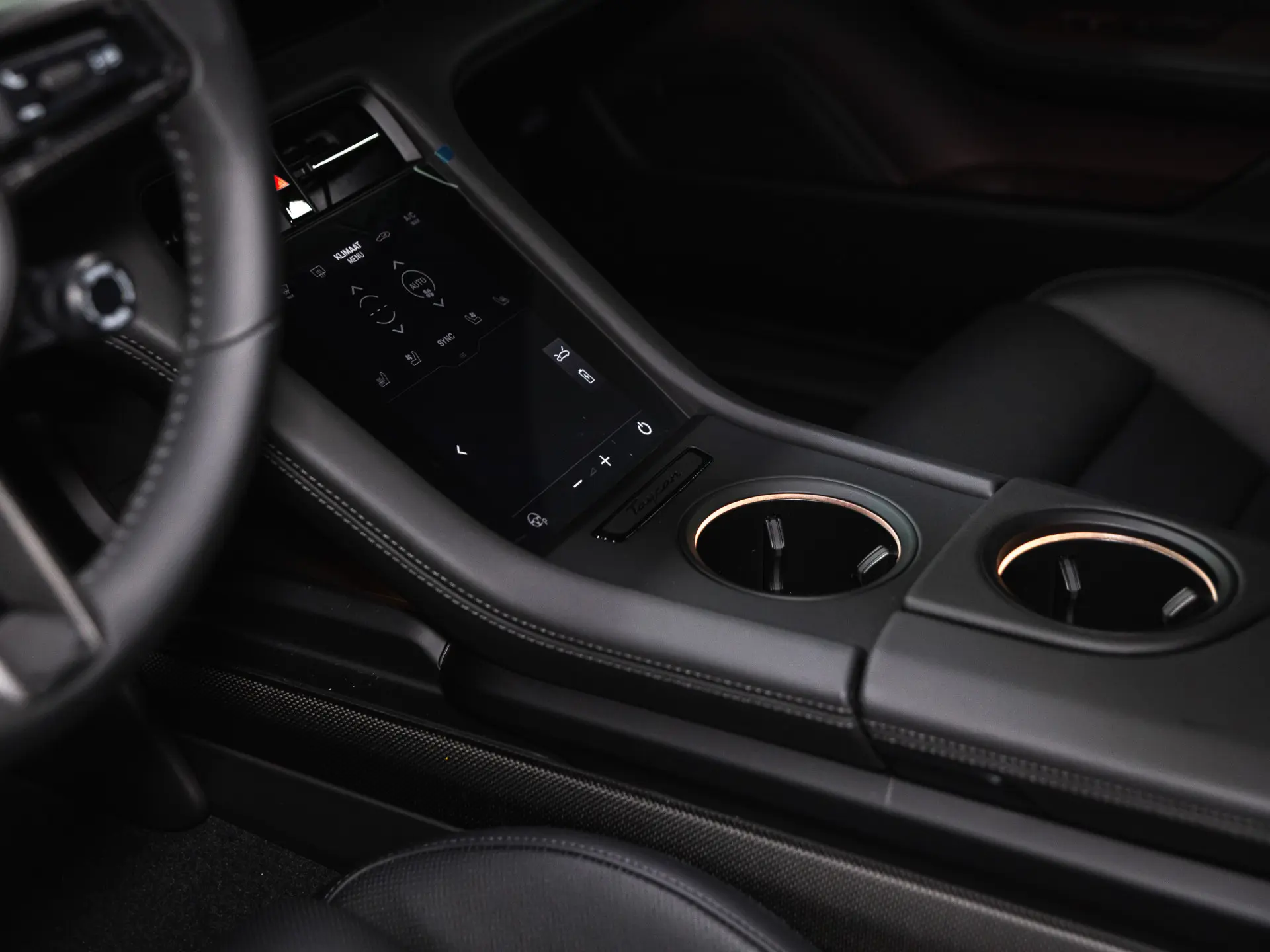 Taycan 4 Cross Turismo