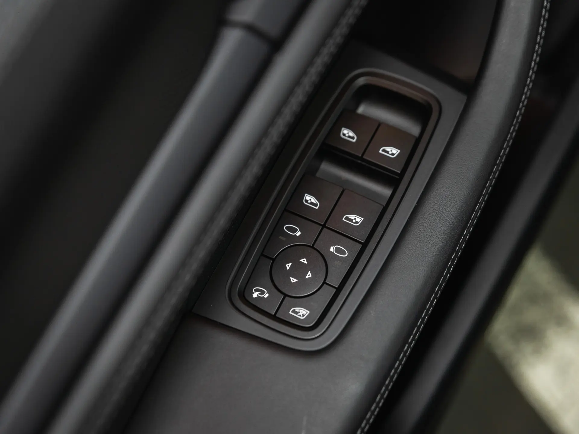 Taycan 4 Cross Turismo