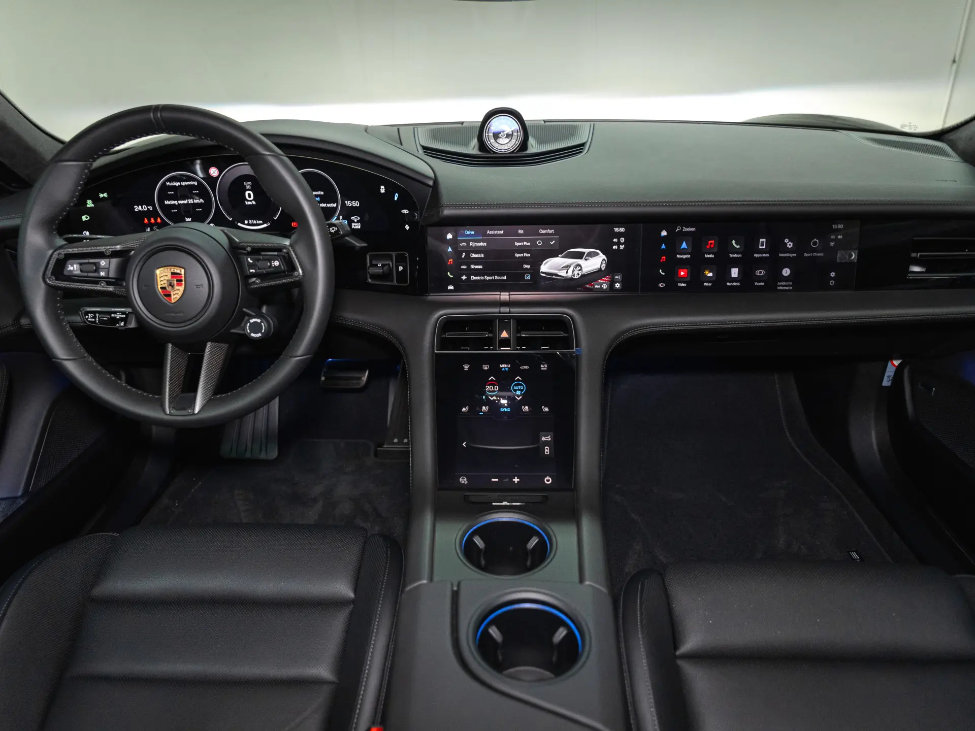 Taycan 4 Cross Turismo