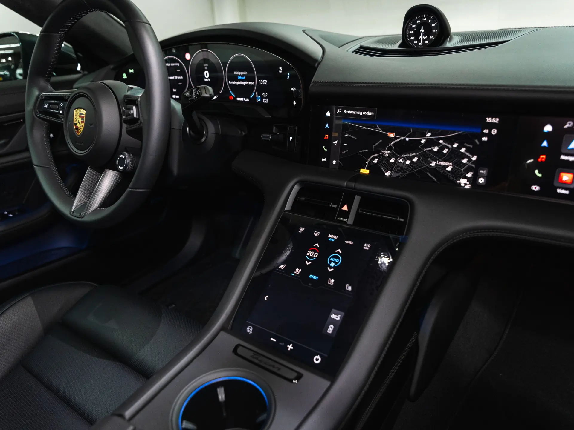 Taycan 4 Cross Turismo