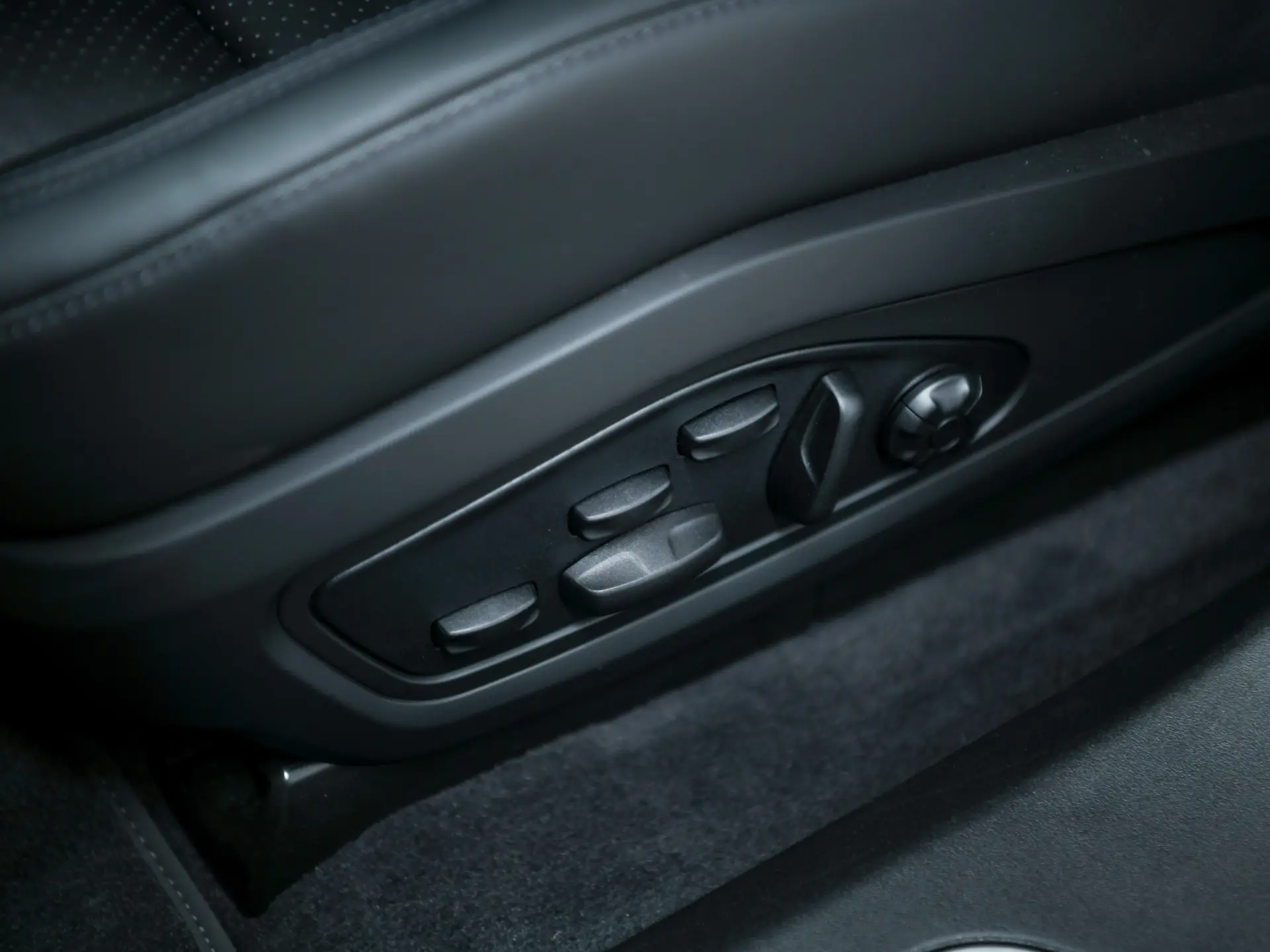 Taycan 4S Cross Turismo