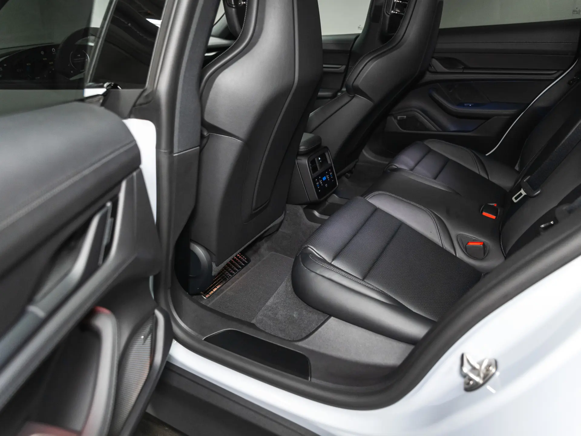 Taycan Sport Turismo