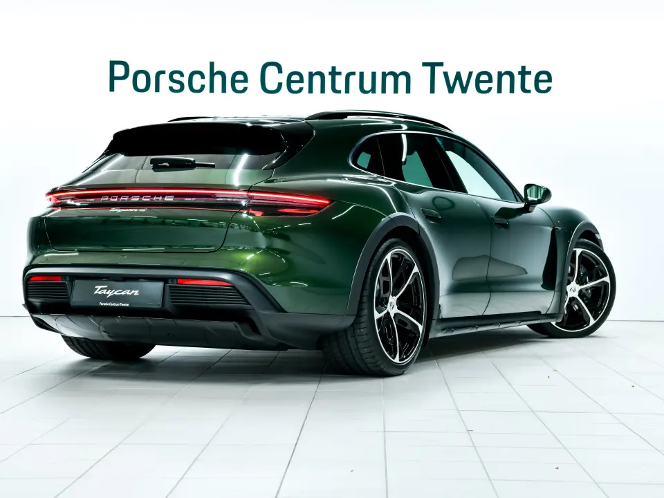 Porsche Taycan 4 Cross Turismo