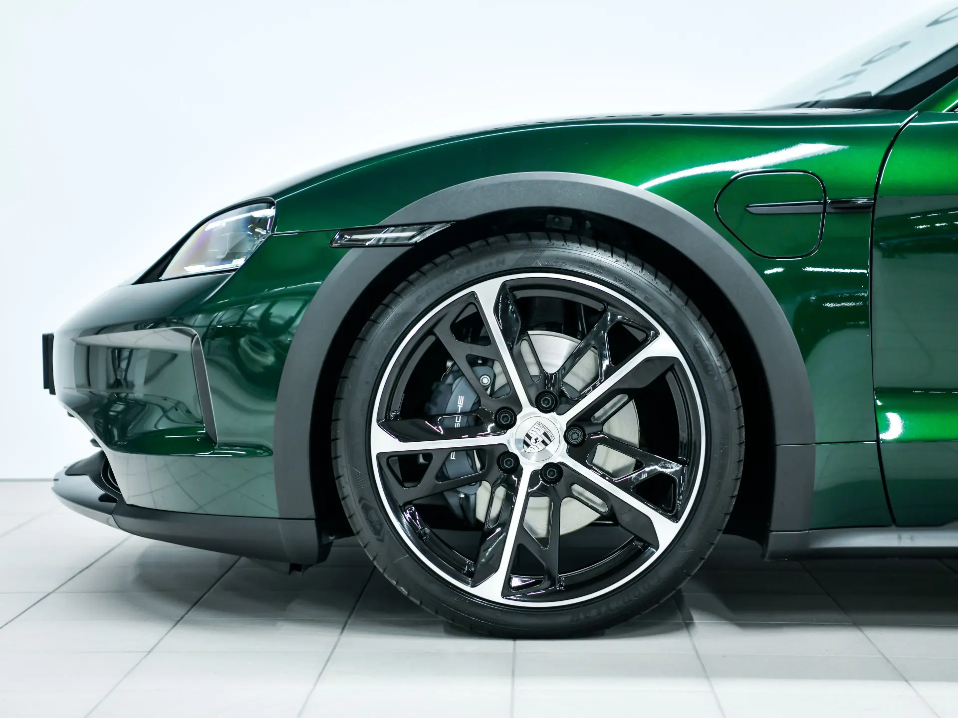 Taycan 4 Cross Turismo