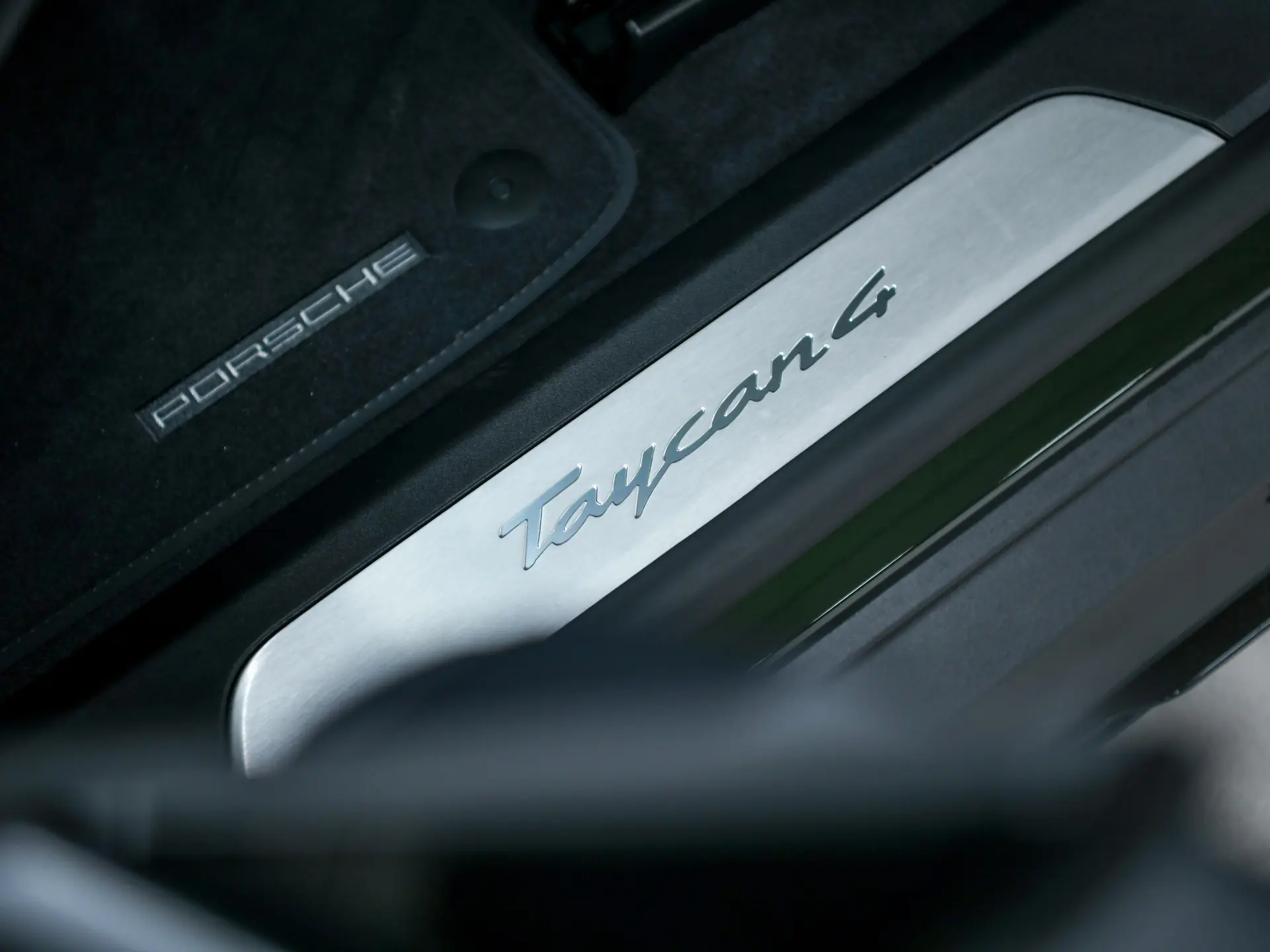 Taycan 4 Cross Turismo