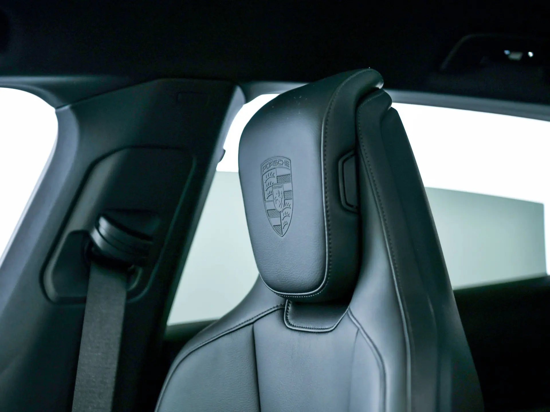 Taycan 4 Cross Turismo