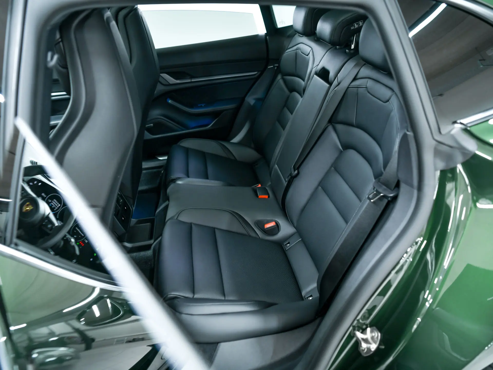 Taycan 4 Cross Turismo