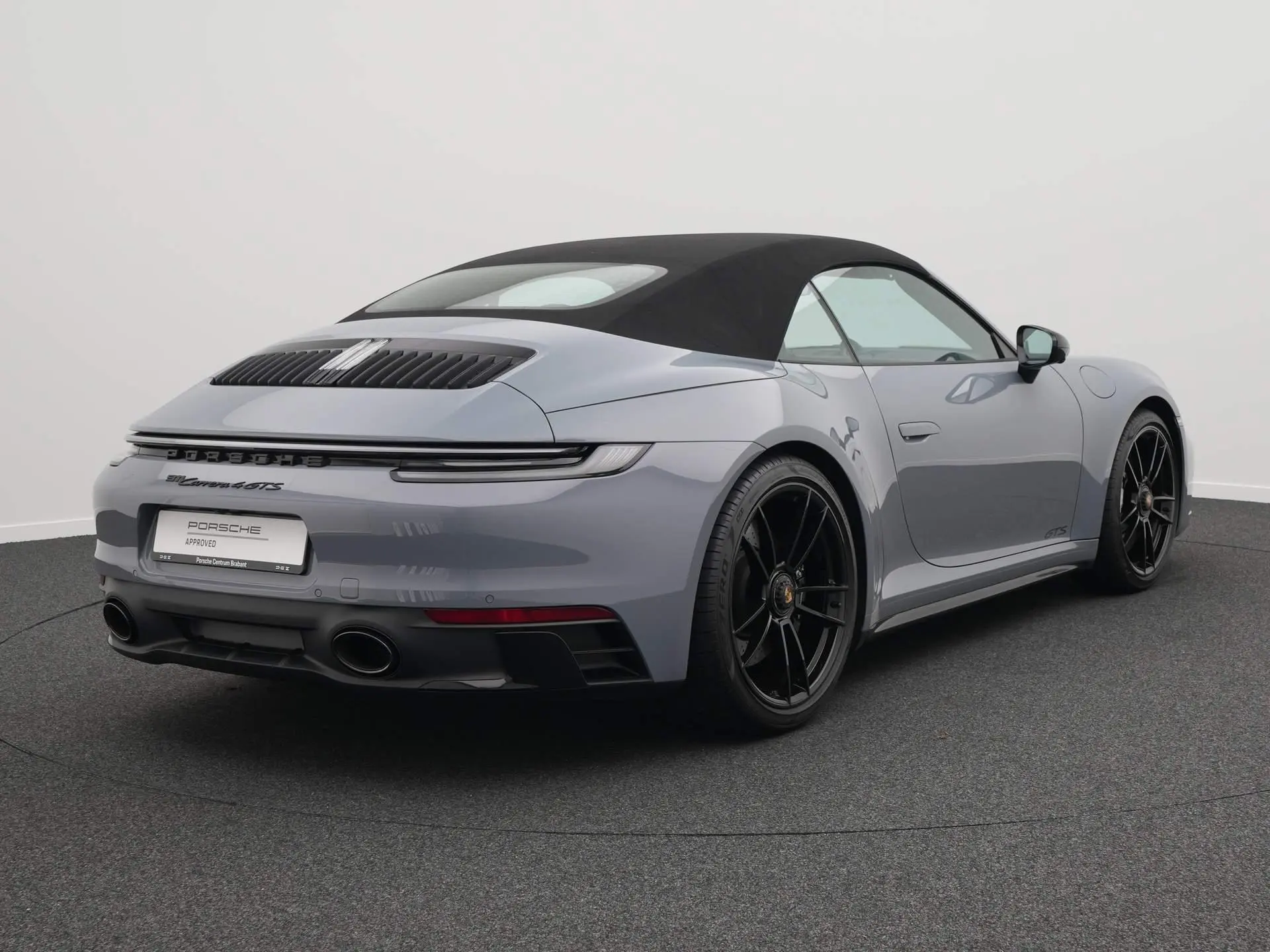 911 Carrera 4 GTS Cabriolet