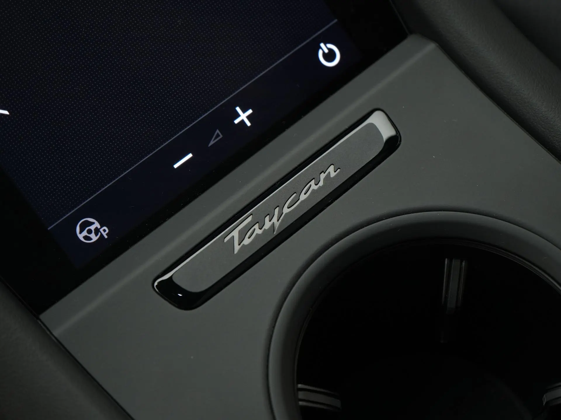 Taycan 4 Cross Turismo