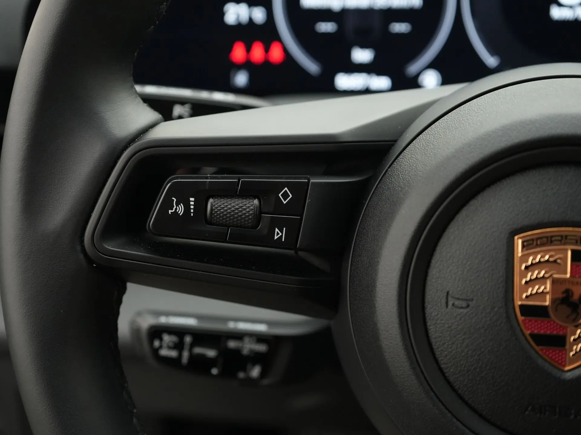 Taycan 4 Cross Turismo