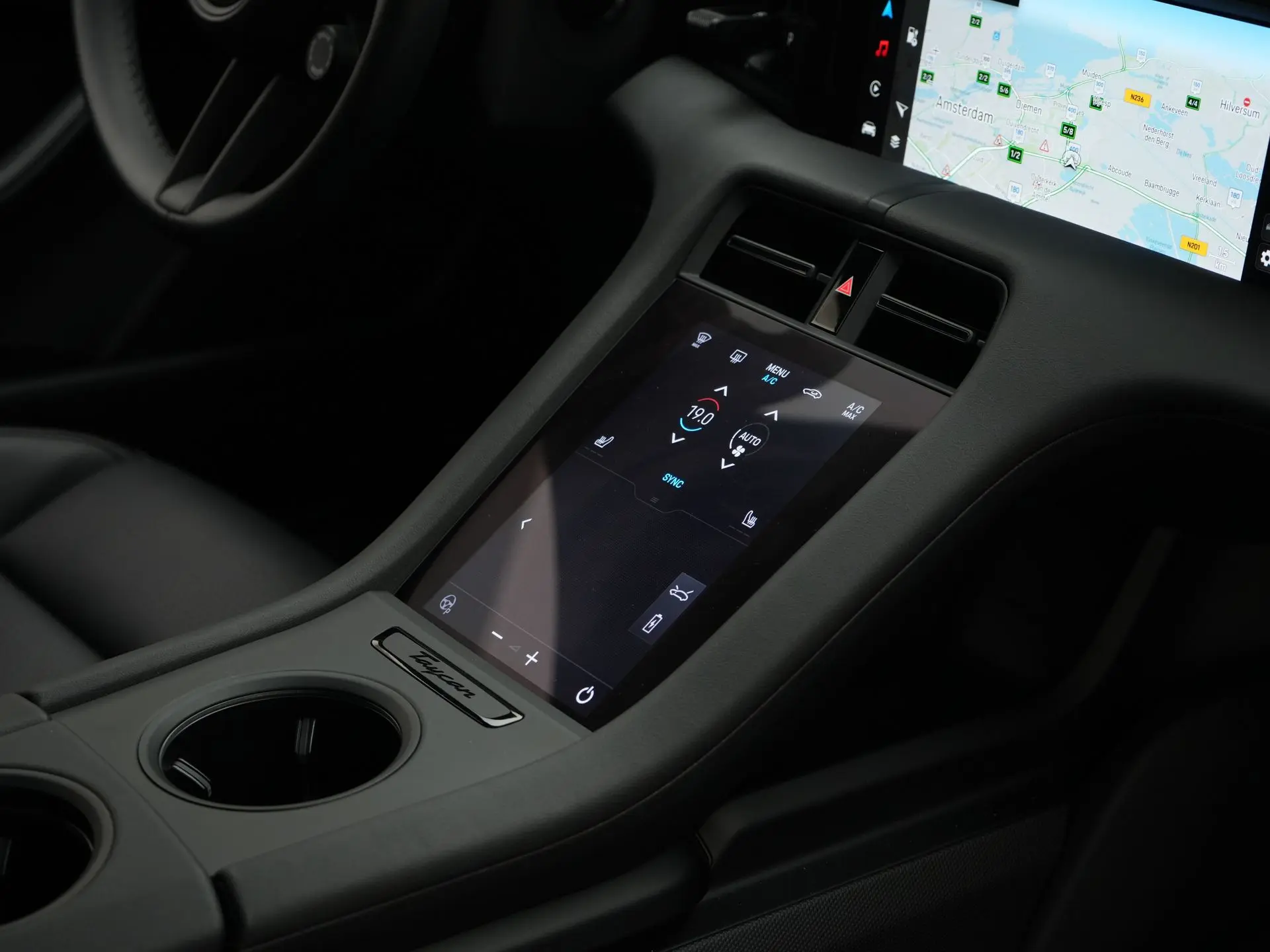 Taycan 4 Cross Turismo