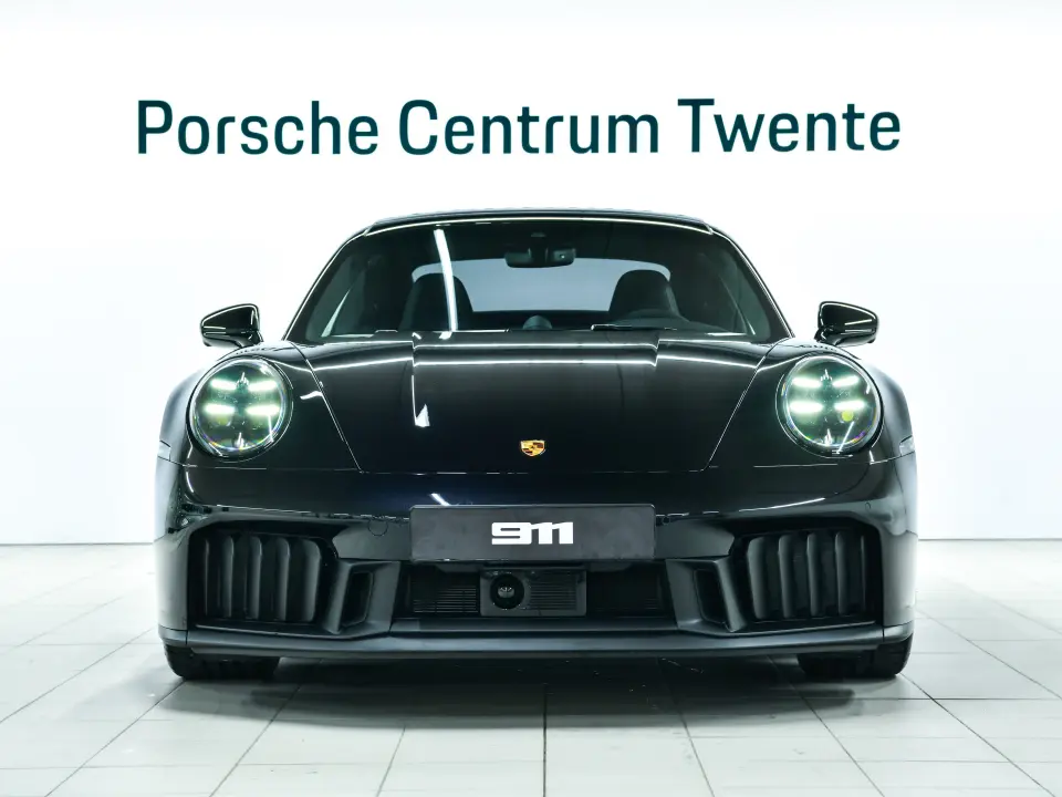 Porsche 911 Carrera GTS